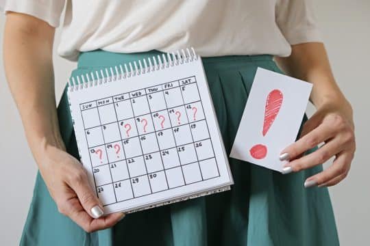 Cycle Syncing: Selaras dengan Siklus Tubuh Perempuan Untuk Hidup Lebih Sehat dan Bahagia
