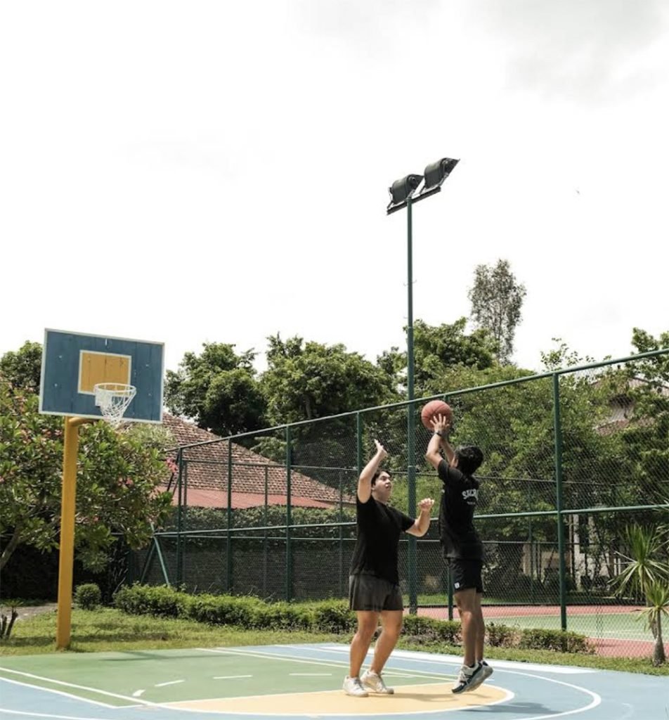 Hulla Hoop Wellness Lapangan Basket