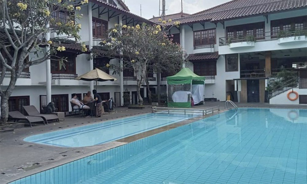 Hulla Hoop Wellness Kolam renang