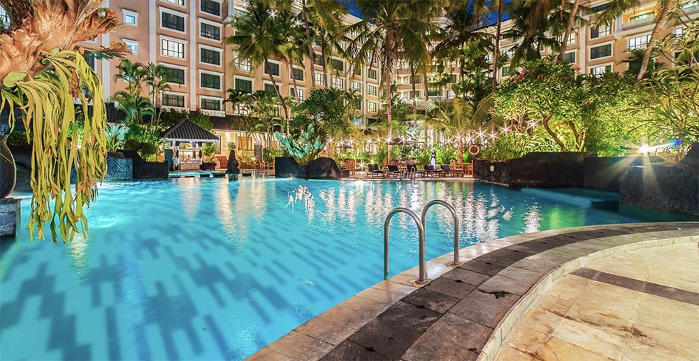 Yhi Wellness Kolam renang