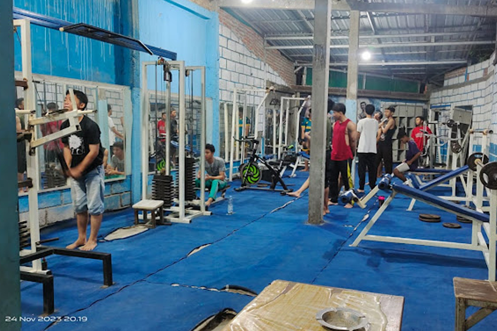 Foto Mahkota Gym Fitnes Center - Gym di Kab. Mojokerto, Jawa Timur