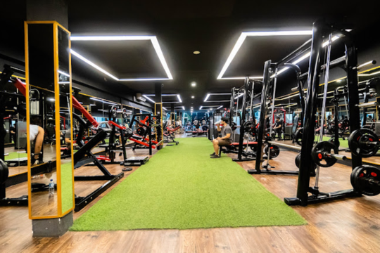 Fitness Plus Sawojajar