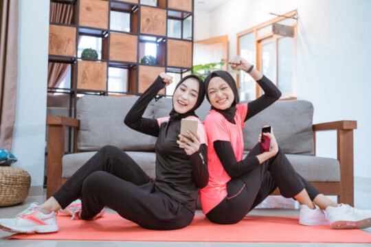 Gen Z Fitness: Micro Workouts dan Social Currency
