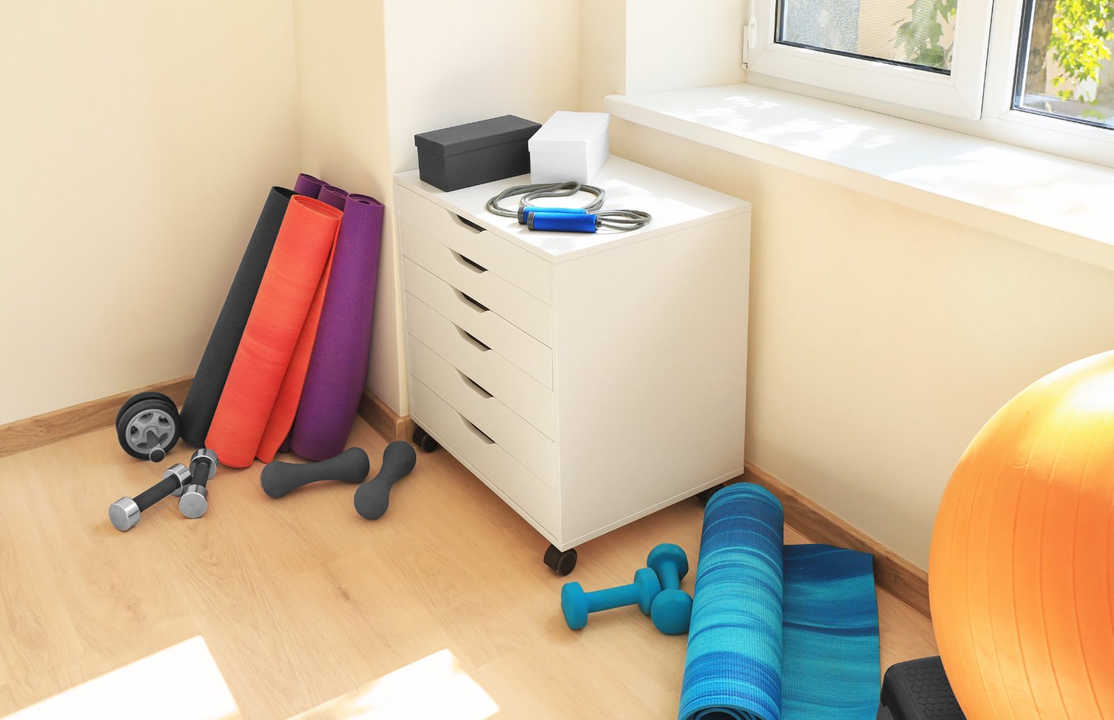 Fitness di Ruang Sempit: Ideal untuk Apartemen-Friendly Exercise