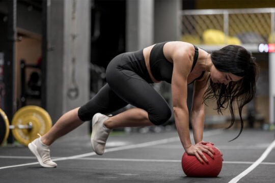 Tren Functional Training di Gym Modern