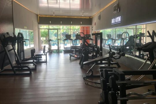 NR Gym Paron Ngawi